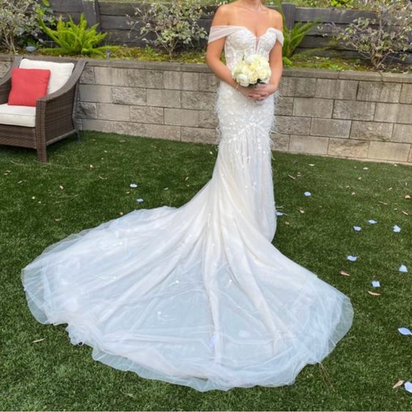 BERTA BRIDAL- wedding dress worn for 2 hours for ceremony only - Picture 9 of 9